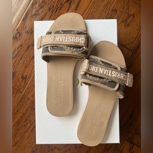 Dior Evolution Slide Size 38